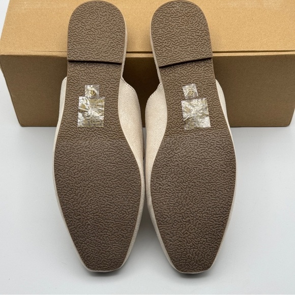Journee Collection Ameena Beige Mules Size 6 - Picture 5 of 8